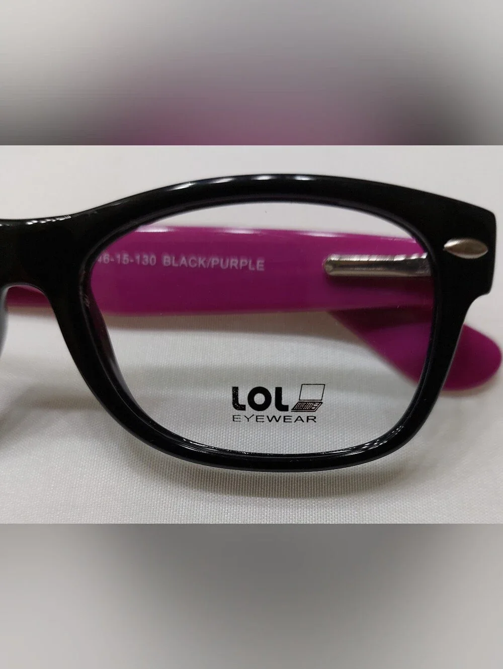 Girls- LOL Frames.